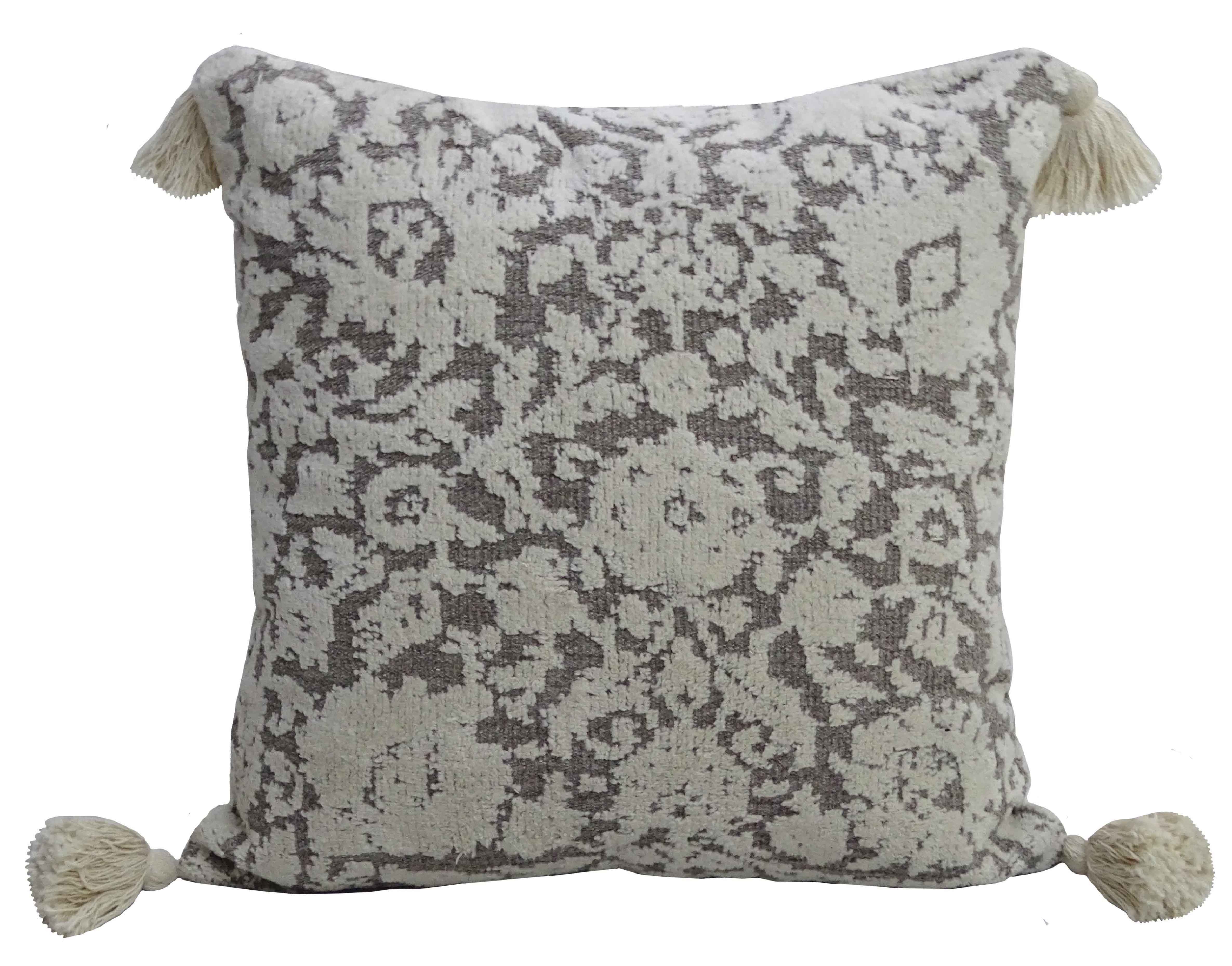 Throw Pillow with Tassels 20