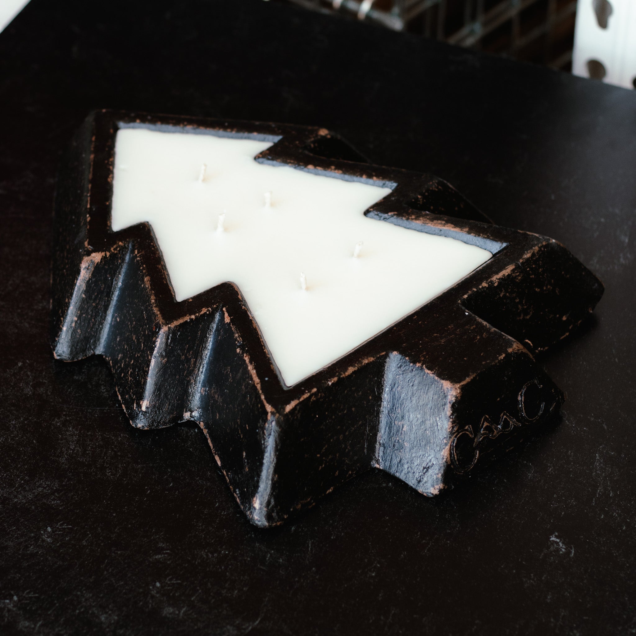Black Pottery Tree Bowl Candle - Vanilla Bean Noel