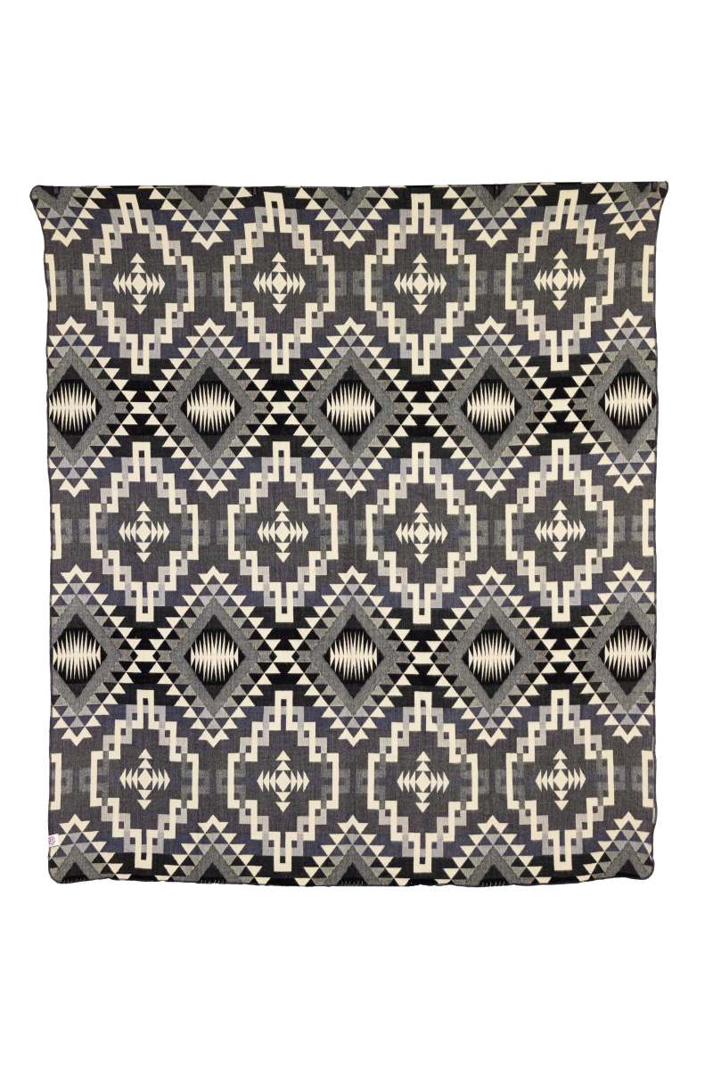 Handwoven Reversible Interlocking Lines Gray Black & Cream Alpaca Throw Blanket - Yachana Collection