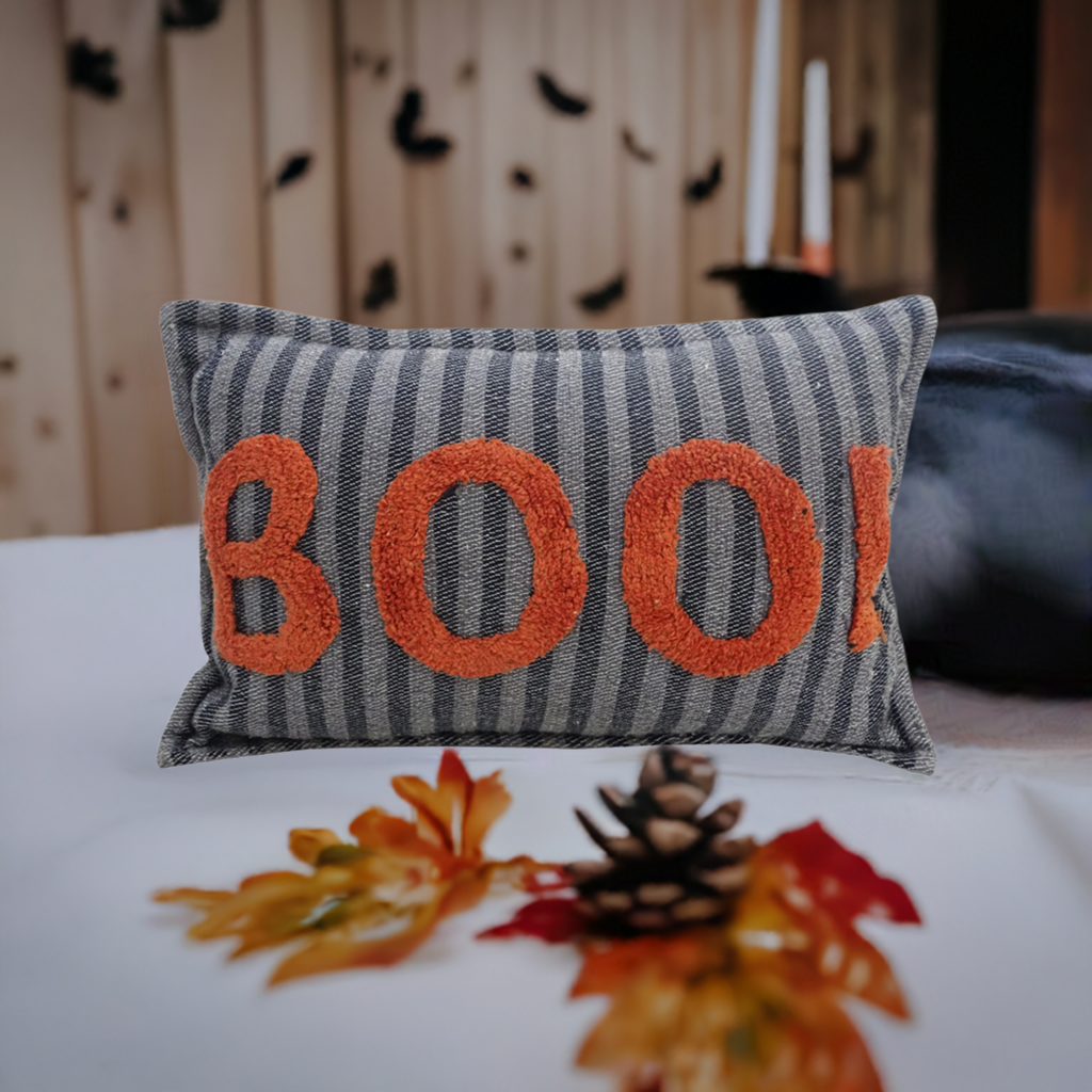 Halloween Throw Pillow Texted BOO! 14