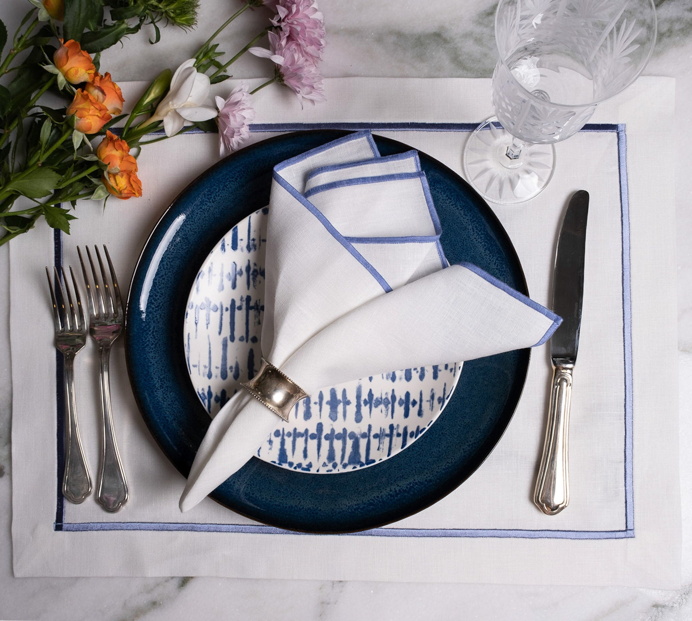 Linen Napkins With Blue Stitch Edges, Set of 4