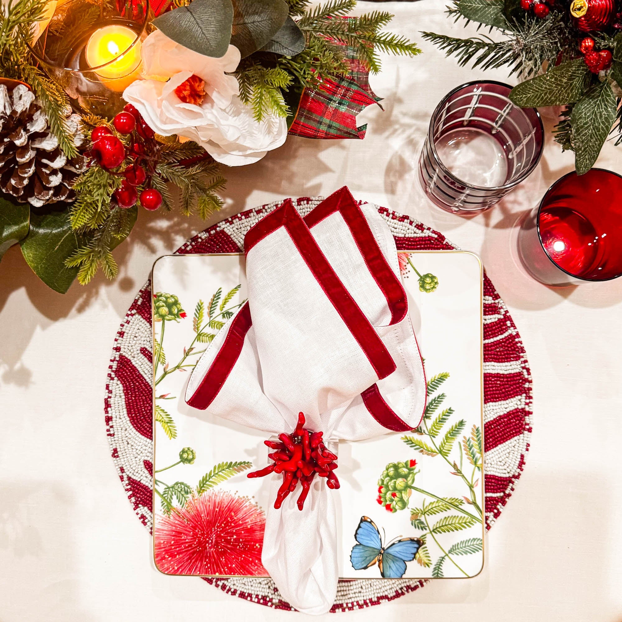 Red & White Placemats, Set of 2