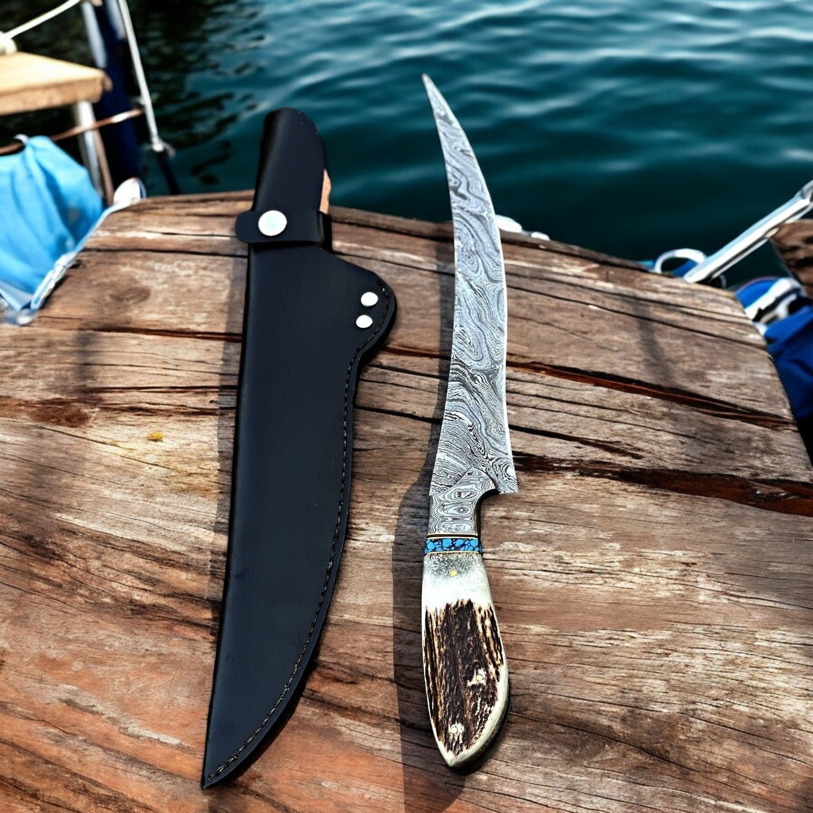 Premium Damascus Fillet Knife – Antler Horn Handle, 13
