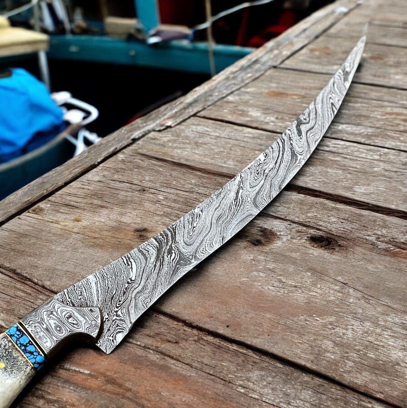 Premium Damascus Fillet Knife – Antler Horn Handle, 13
