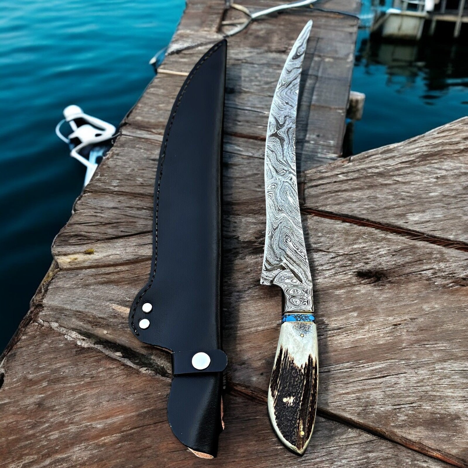 Premium Damascus Fillet Knife – Antler Horn Handle, 13